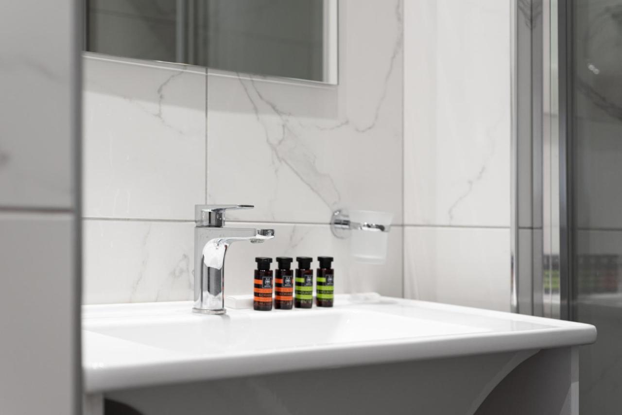 Syntagma Spotlight Residence Athena Bagian luar foto